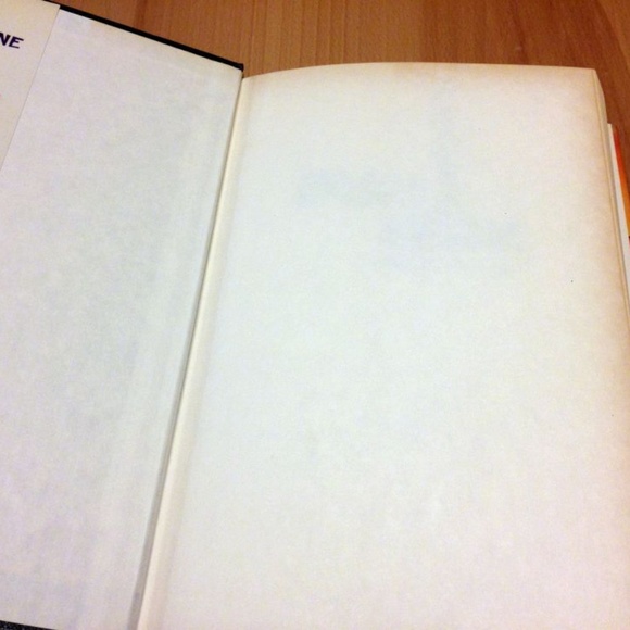 Mickey Spillane 5 in 1 hardback - Picture 5 of 7